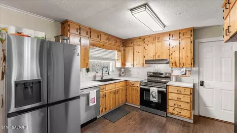 Kitchen - 8520 Heiskell Rd, Powell, TN 37849 photo 1 of 2
