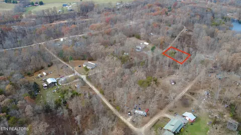 6 Tresa St, Crossville, TN 38572