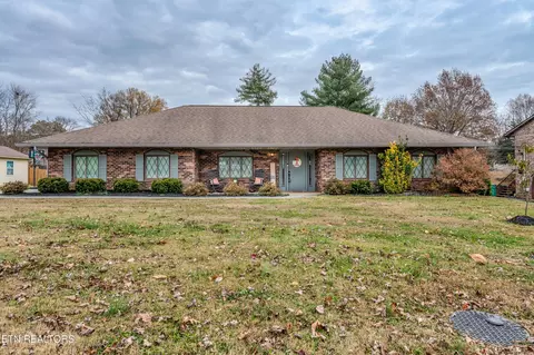 3020 Shropshire Blvd, Powell, TN 37849