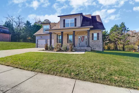 110 Wolf Creek Way, Oak Ridge, TN 37830
