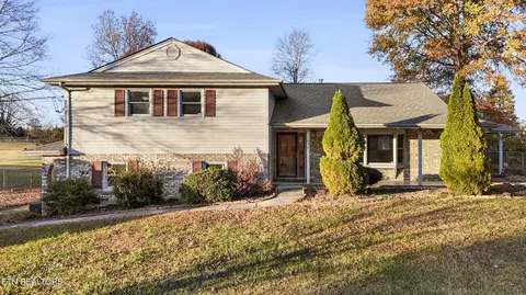 1037 Keith Ln, Morristown, TN 37813