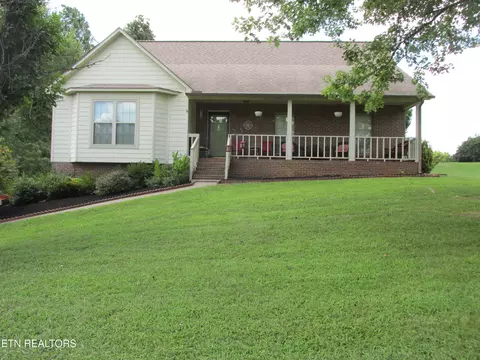 3045 Shadowbrook Dr, Maryville, TN 37803