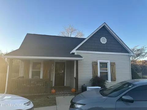 925 Maryville Pike, Knoxville, TN 37920