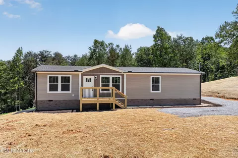 223 Bostie Maire Ln, Clinton, TN 37716
