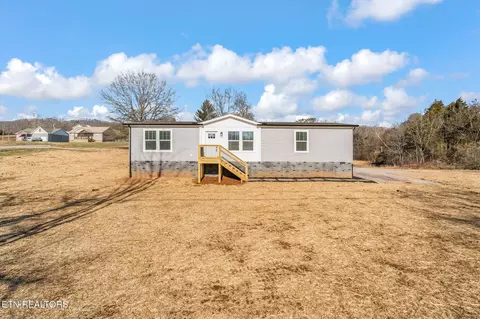 132 Cedarock Ln, Rutledge, TN 37861