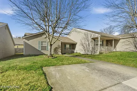 8617 Little Field Way, Knoxville, TN 37923