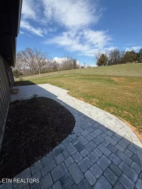 Exterior - 1437 Beacon Rd, Talbott, TN 37877 photo 3 of 3