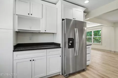 Kitchen - 1437 Beacon Rd, Talbott, TN 37877 photo 3 of 3