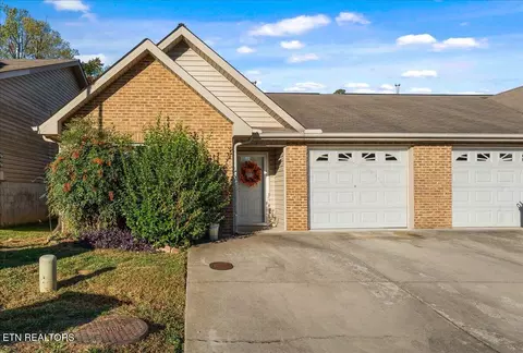 3725 Willow Falls Way, Knoxville, TN 37917
