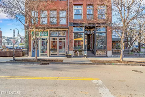 105 W Jackson Ave #11, Knoxville, TN 37902
