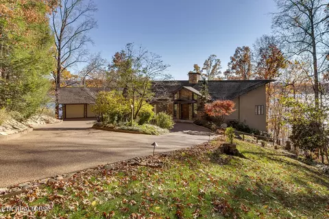122 Tigitsi Ln, Loudon, TN 37774