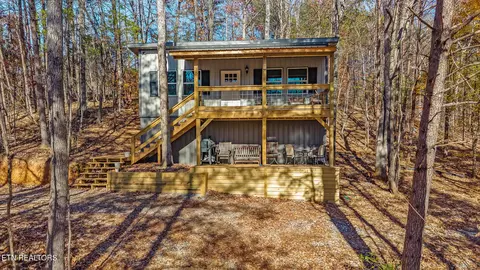 367 Cagle Rd, Tellico Plains, TN 37385