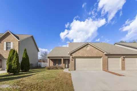 1218 Ernest Mcmahan Rd, Sevierville, TN 37862