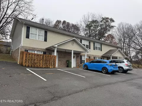 320 Chilhowee School Rd, Seymour, TN 37865