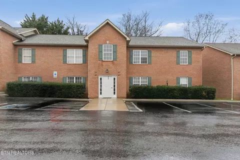 1621 Maple View Way #30E, Knoxville, TN 37918