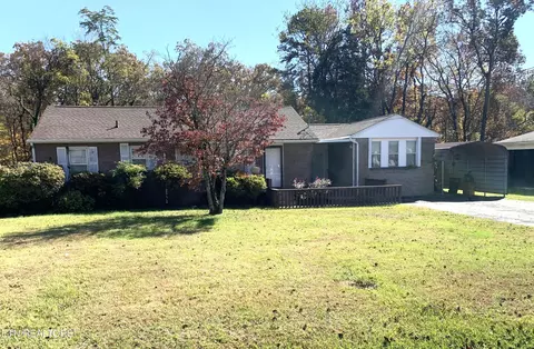 107 Woodlawn Dr, Kingston, TN 37763
