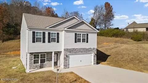 240 Summer Glenn Ln, Loudon, TN 37774