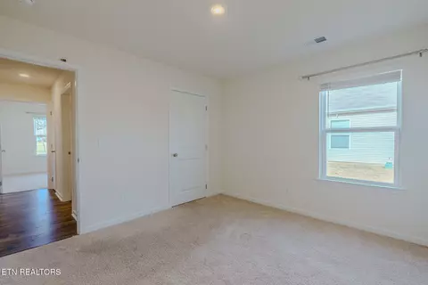 Bedroom - 2540 Lucille Ln, Talbott, TN 37877 photo 1 of 6