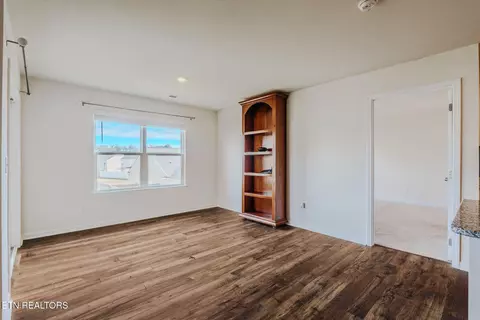 Living - 2540 Lucille Ln, Talbott, TN 37877 photo 6 of 6
