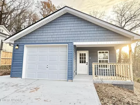 203 Mavis Ln, Maryville, TN 37804