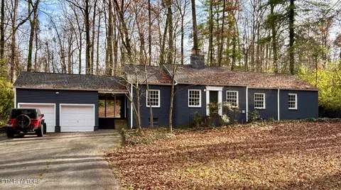 5004 Shady Dell Tr, Knoxville, TN 37914