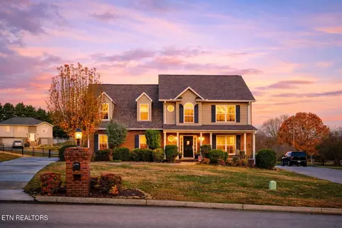 730 Deep Woods Ln, Seymour, TN 37865