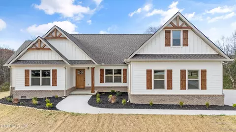 205 Duval St, Niota, TN 37826
