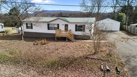 821 Clark St, Seymour, TN 37865