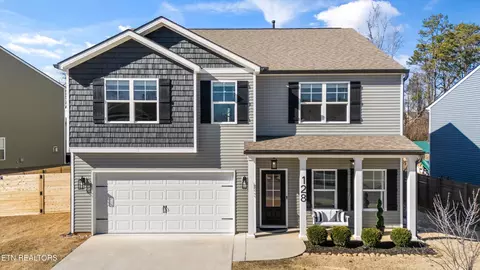 128 Canton Ln, Maryville, TN 37803