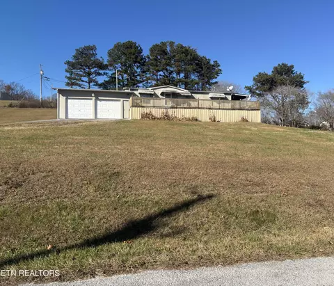216 Walnut Cir, New Tazewell, TN 37825