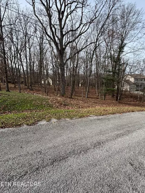 43 Havenridge Pl, Crossville, TN 38558