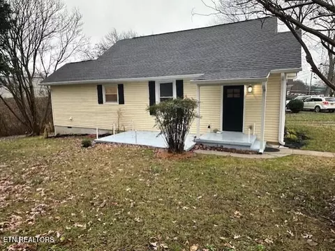 1920 Wheeler St, Knoxville, TN 37917