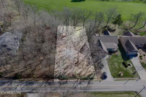 155 Greenwood Rd, Fairfield Glade, TN 38558