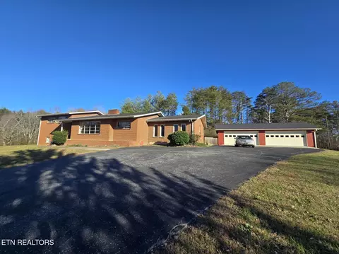 1733 Knoxville Hwy, Wartburg, TN 37887
