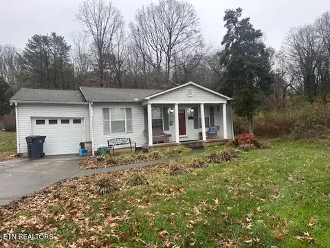 2219 Ridgecrest Dr, Knoxville, TN 37918