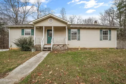 708 Water Oak Dr, Seymour, TN 37865