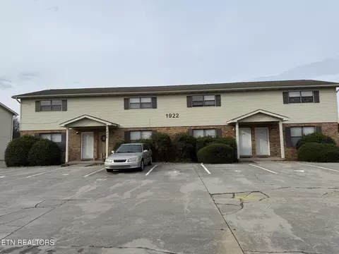 1922 Topside Rd, Louisville, TN 37777
