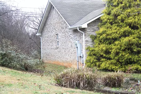413 Herringbone Ct, Powell, TN 37849 photo 34