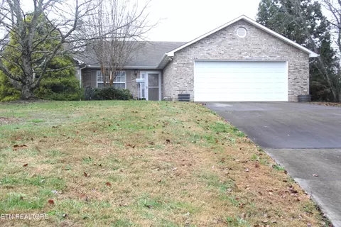 413 Herringbone Ct, Powell, TN 37849