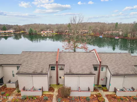 65 Lakeshore Ter #21, Crossville, TN 38558