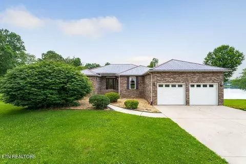 296 Idlewild Dr, Sparta, TN 38583