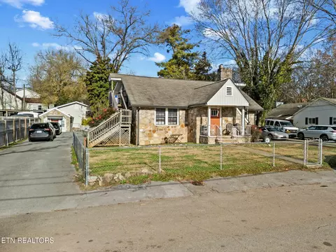 405 Durbin Drive Northeast, Knoxville, TN 37912