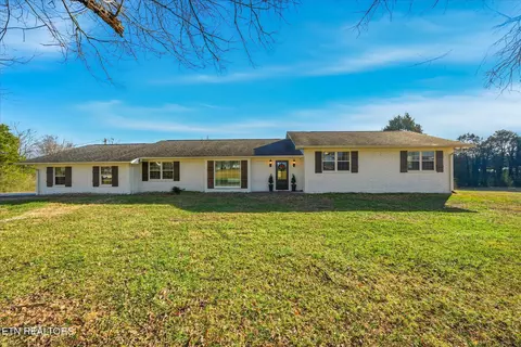 136 Mcclellan Rd, Madisonville, TN 37354