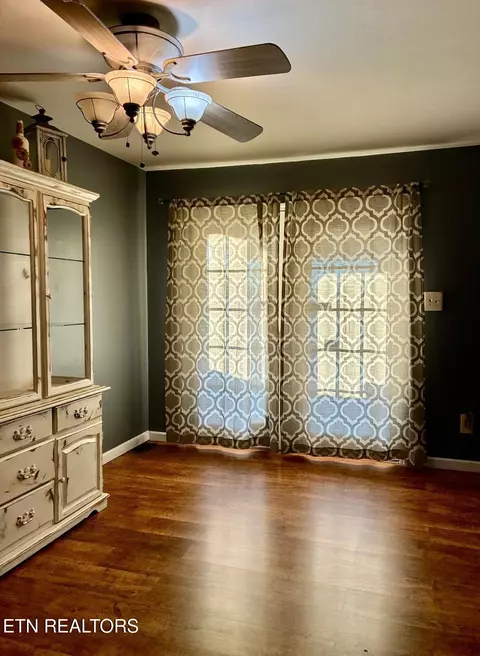 Dining - 540 Monday Rd, Corryton, TN 37721 photo 1 of 1