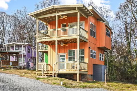 2513 Orchard House Way, Knoxville, TN 37921