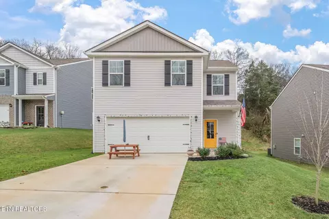 7116 Dusty Rose Ln, Knoxville, TN 37921