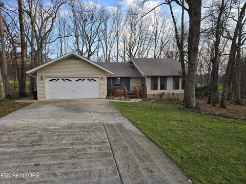 107 Howard Ter, Crossville, TN 38558