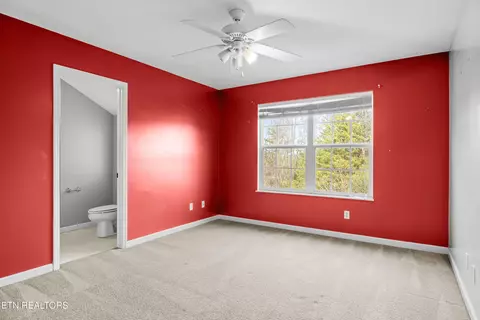 Bedroom - 6619 Ruby June Ln, Corryton, TN 37721 photo 4 of 6