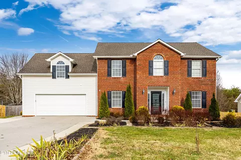 6619 Ruby June Ln, Corryton, TN 37721
