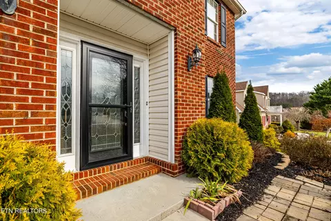 Entry Way - 6619 Ruby June Ln, Corryton, TN 37721 photo 1 of 4